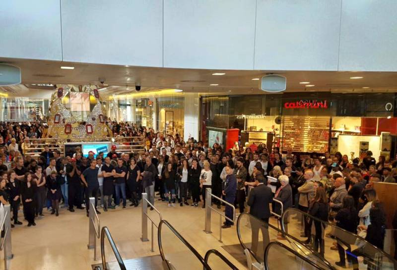 Minute de silence surveillée en centre commercial, Nice