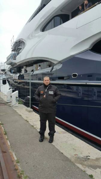 Entreprise de gardiennage et de sécurité pour parc d'activité : week end et nuit